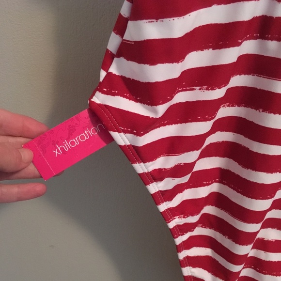 Flag Design Swimsuit - Picture 5 of 8